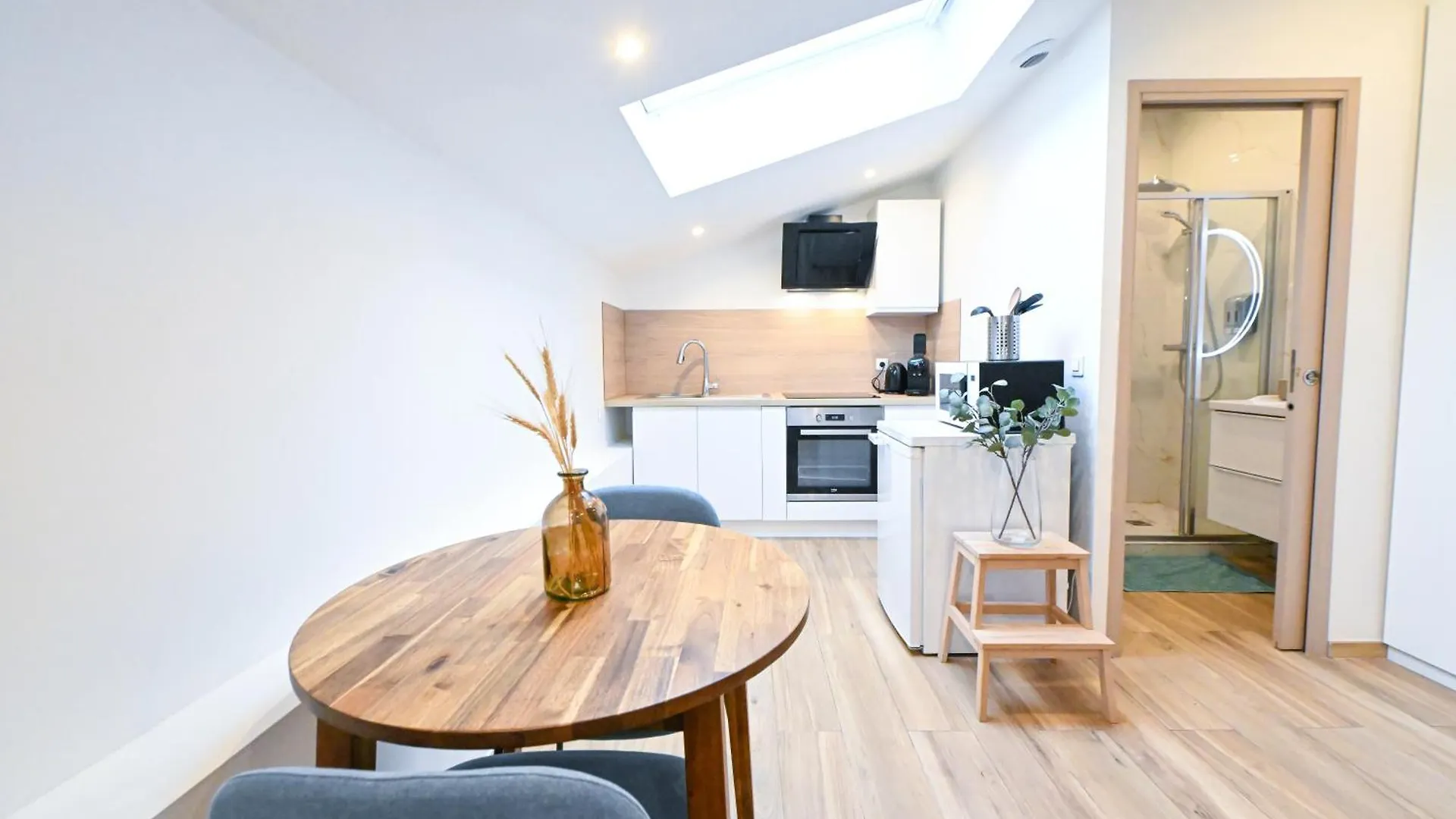 Beau Studio Cozy Centre Ville Et Plages N13 Nizza Apartman